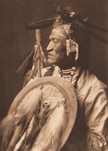 EDWARD S. CURTIS. The North American Indian. Volume V.